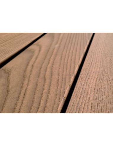 Planches de terrasse en Frêne thermo chauffé - à visser - lisses