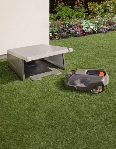 Overkapping voor robotmaaier