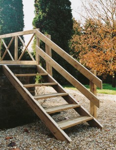Hout tuintrap 2