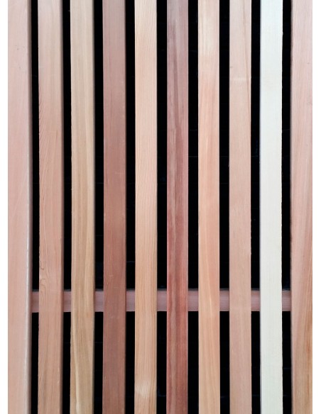 Verticaal open lattenwerk of spouwbekleding