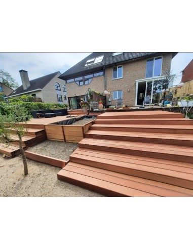 Terrasse en bois exotique Afrikulu