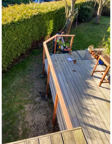 Vierkant paal in exotisch hardhout