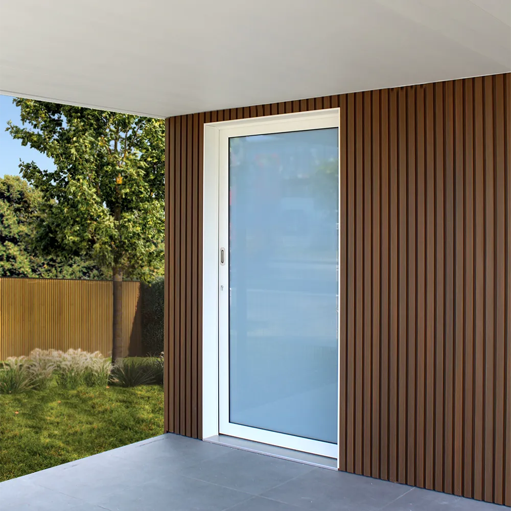 porte blanche pour abri composite