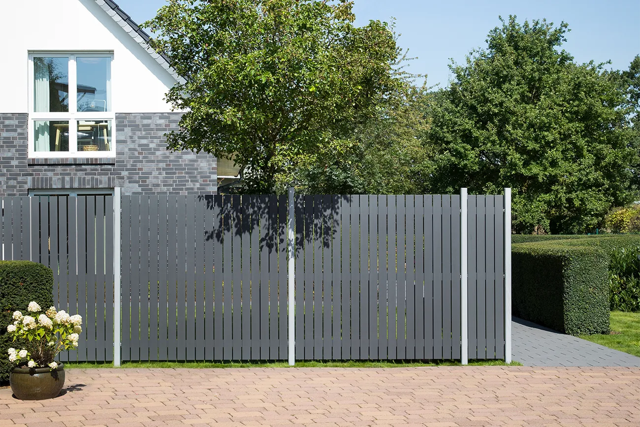 Tuinpanelen van antraciet aluminium